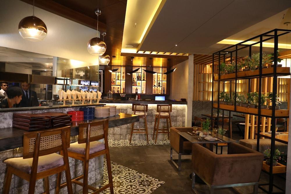 รามาดา บาย วินด์แฮม ชลันธร ซิตี้เซ็นเตอร์ Hotel ชลันธระ ภายนอก รูปภาพ