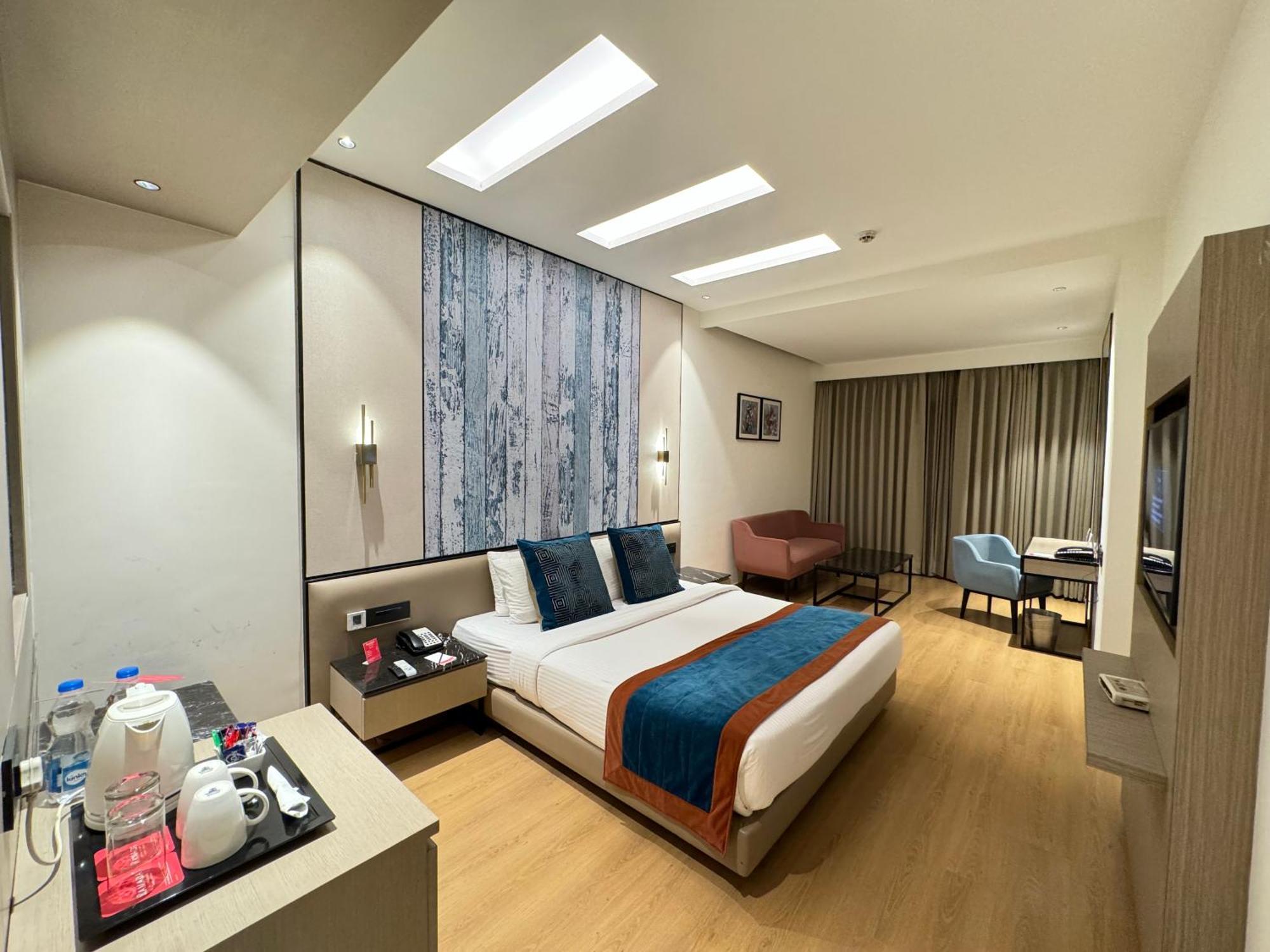 รามาดา บาย วินด์แฮม ชลันธร ซิตี้เซ็นเตอร์ Hotel ชลันธระ ภายนอก รูปภาพ