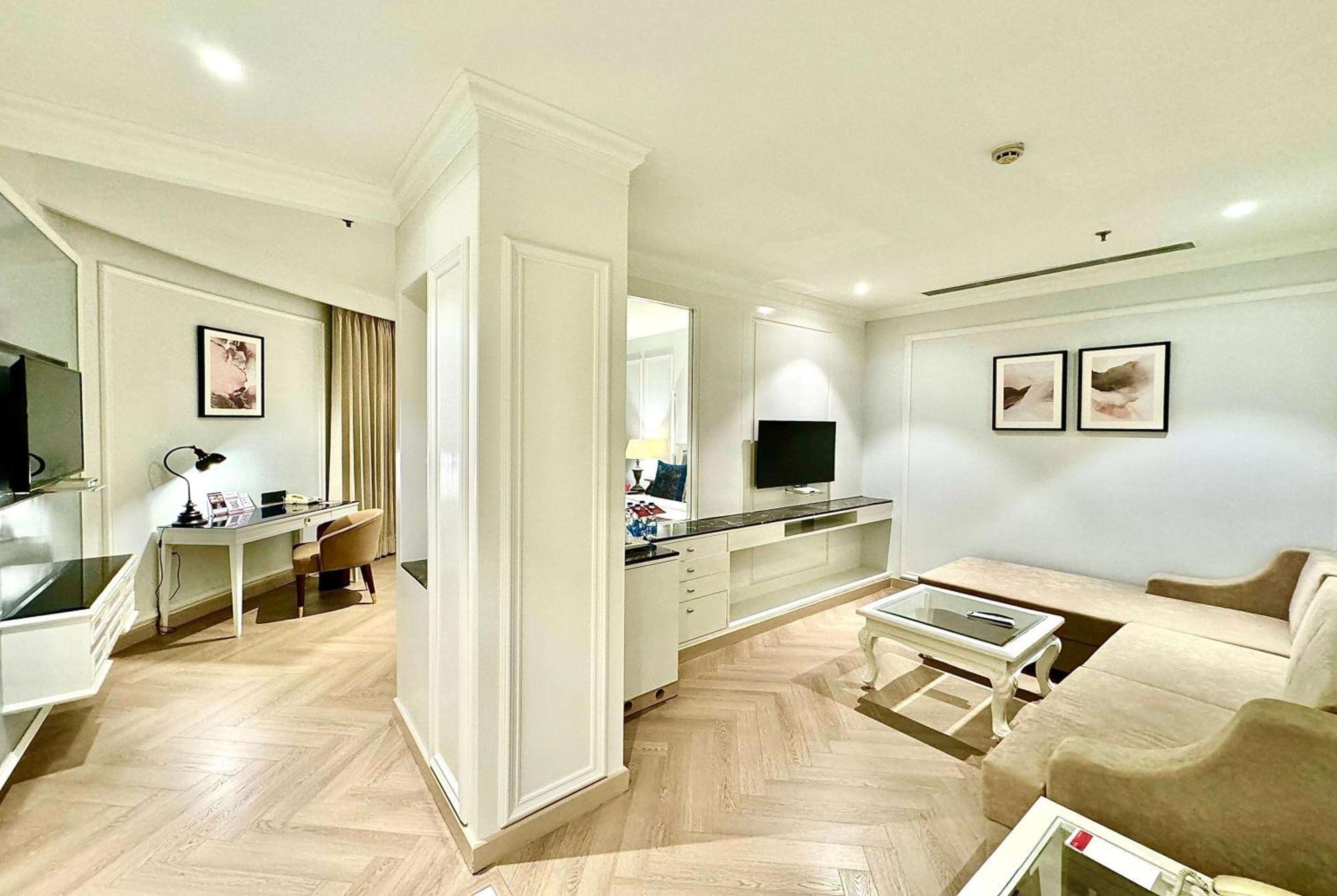รามาดา บาย วินด์แฮม ชลันธร ซิตี้เซ็นเตอร์ Hotel ชลันธระ ภายนอก รูปภาพ